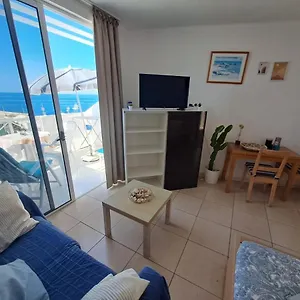 Apartment Comfortable Lucy 706 With Amazing Sea-view, Puerto del Carmen (Lanzarote)